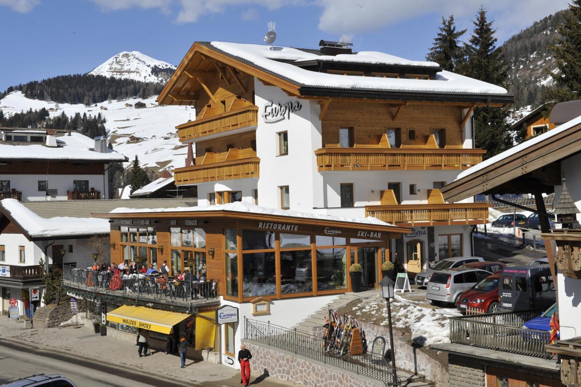 Hotel Europa Dolomites 셀바디발가르디나 외부 사진